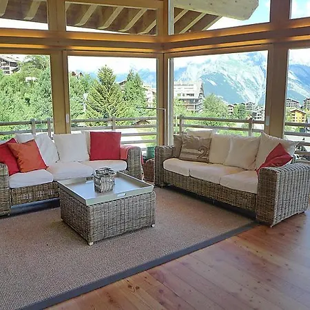 Haute Sleeps 10 Wifi Semesterbostad Nendaz