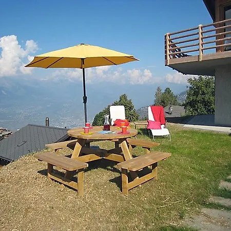 Haute Sleeps 10 Wifi Semesterbostad Nendaz